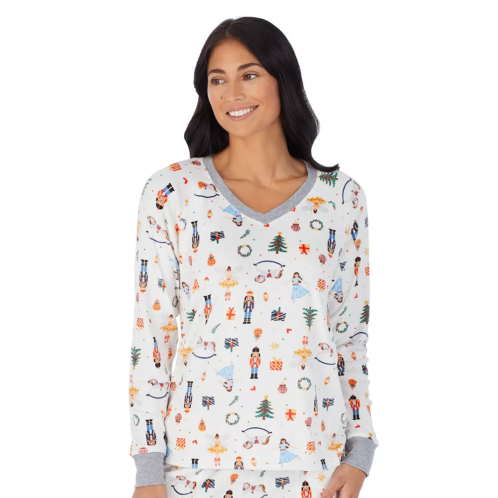 Petite Cuddl Duds® Velour Fleece V-Neck Pajama Top And Banded Bottom Pajama Pants Sleep Set 5 Petite Cuddl Duds® Velour Fleece V-Neck Pajama Top And Banded Bottom Pajama Pants Sleep Set - Image 3